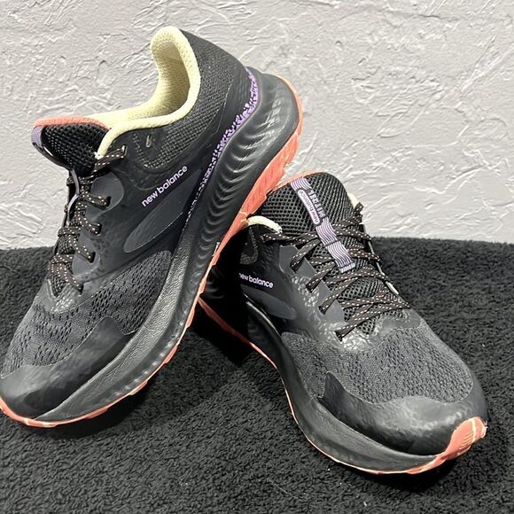 🔥 NEW BALANCE DYNASOFT NITREL V5 WTNTRRB5  TRAIL RUNNING SHOES Women Sz 10 - EU - Picture 7 of 14